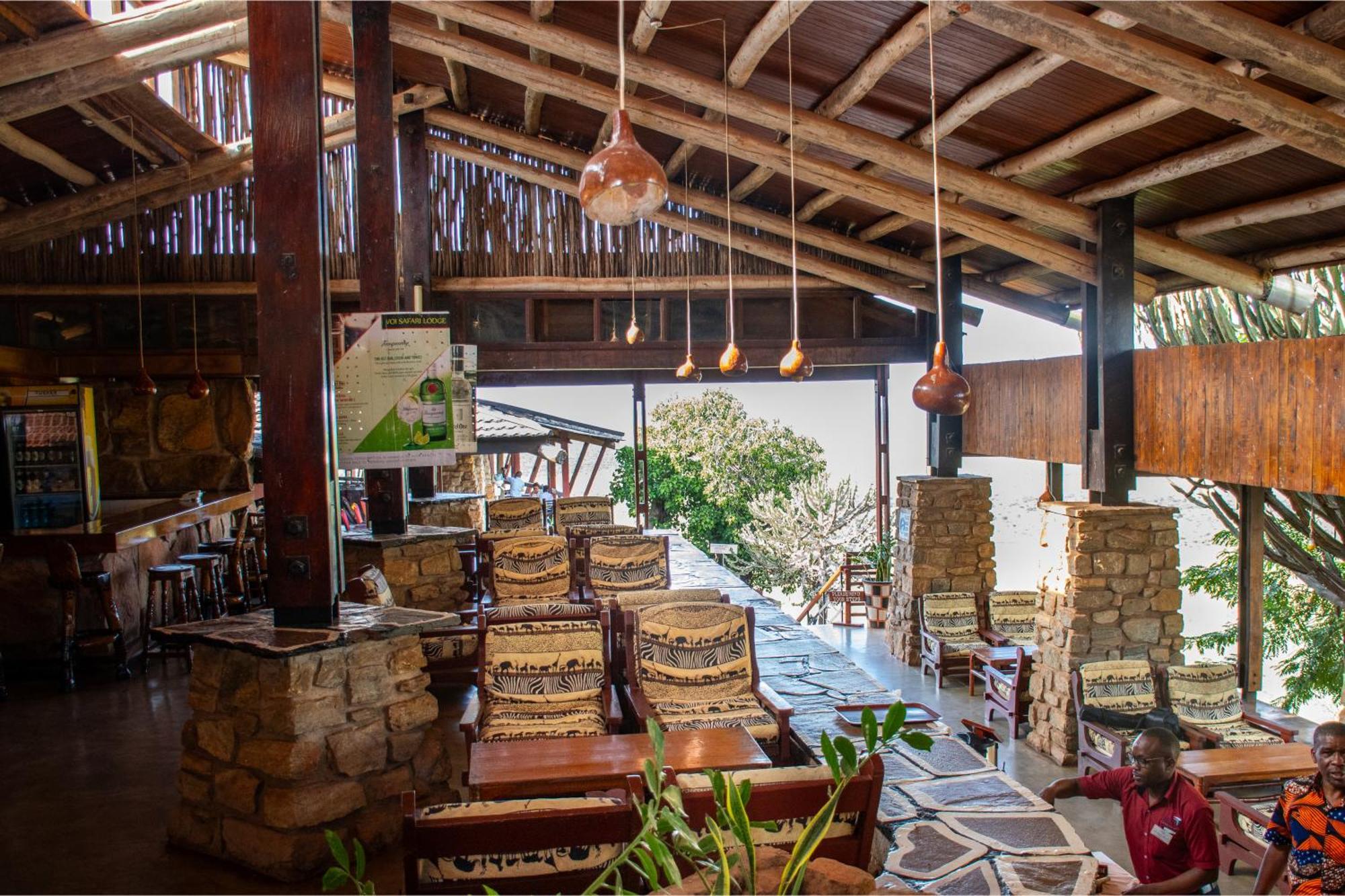Voi Safari Lodge Ngoại thất bức ảnh